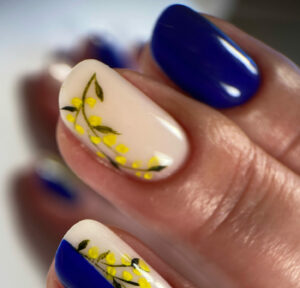 l'aquarelle nailart artistique manucure gel saint marcellin manucure naturel manucure russe soin de l'ongle